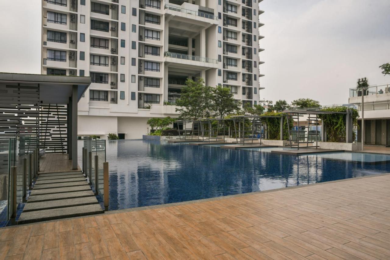 Apartamento Usj One Subang Jaya By Widebed Exterior foto